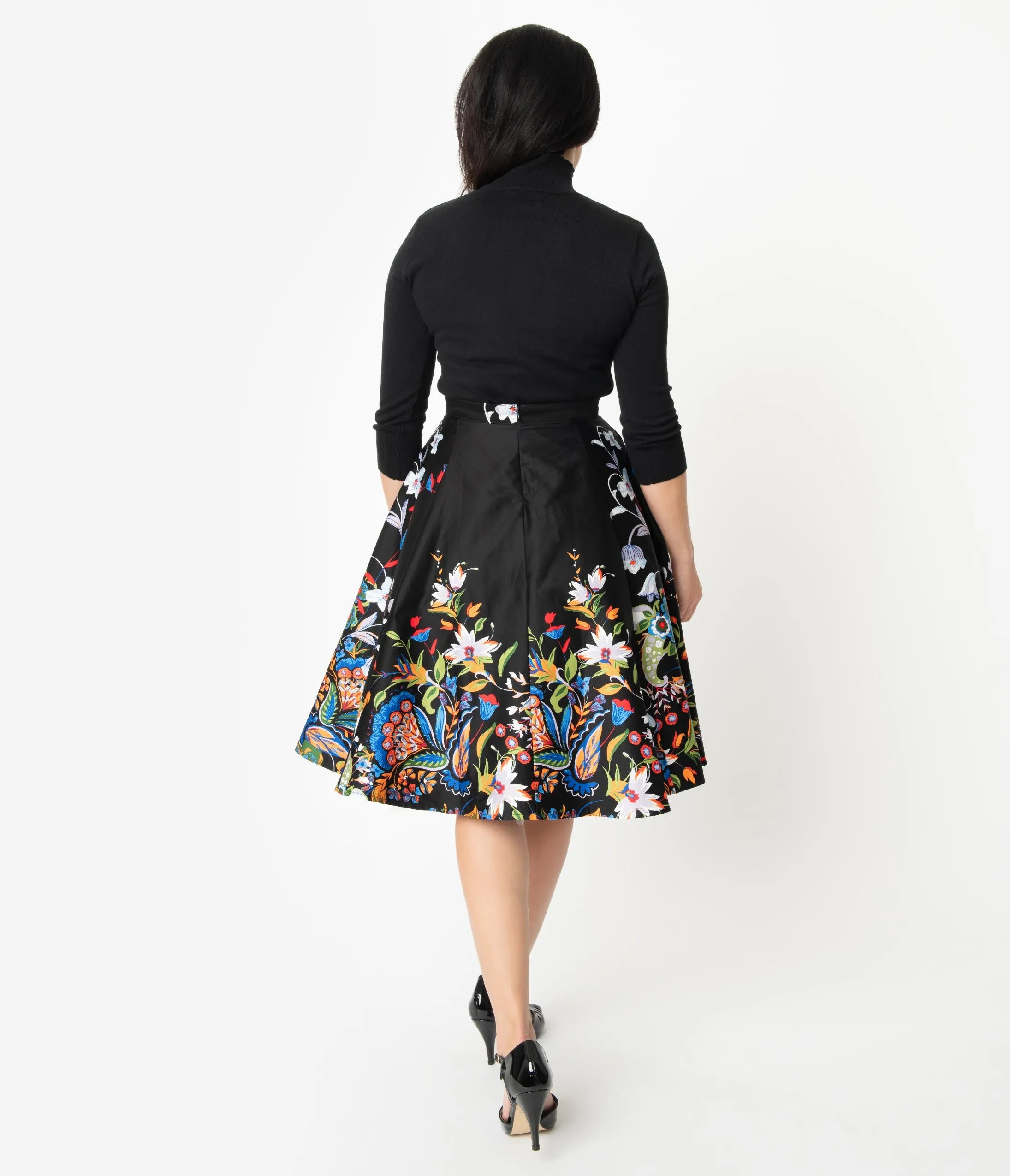 1950s Style Black Double Border Floral Print Swing Skirt