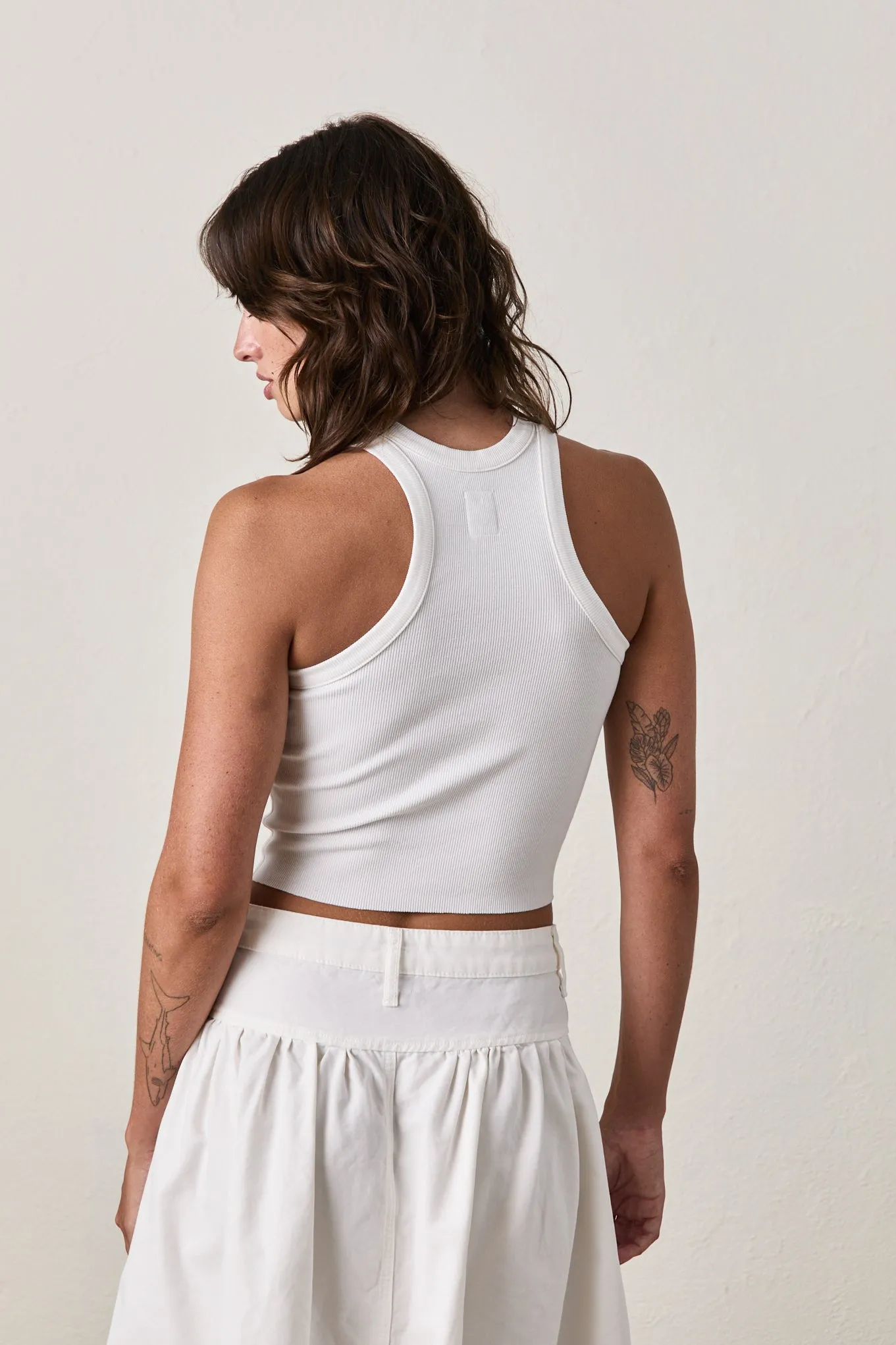 AMAYA CROP TANK / SOFT WHITE