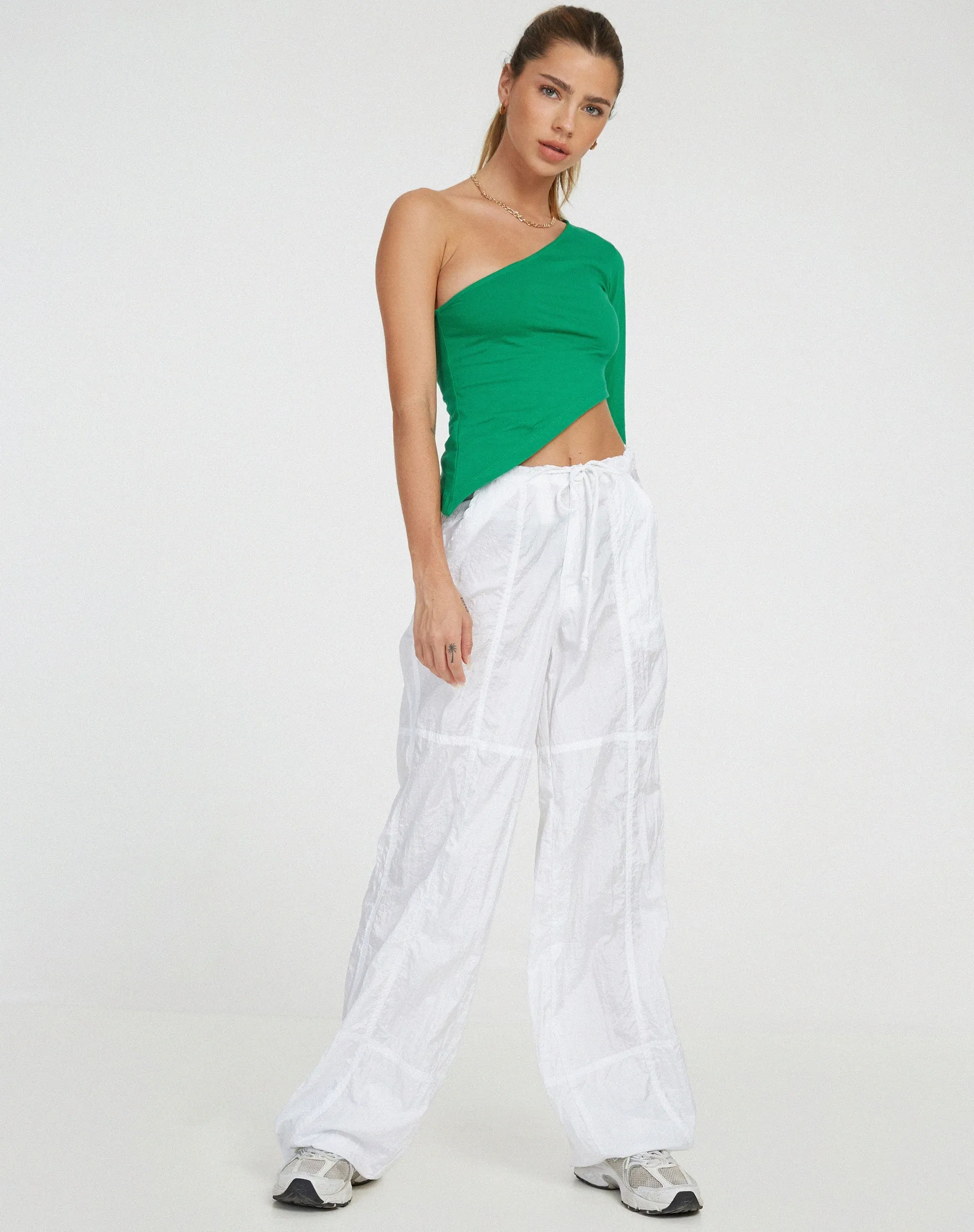 Baylee Crop Top in Bush Green