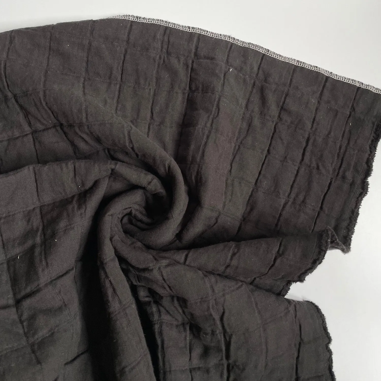 Merchant & Mills Fabric : Cotton Square Jacquard - Lunar Black