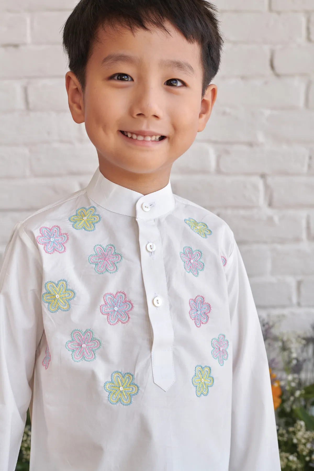 PAPER FLOWER-  Embroidered Kurta with Pants