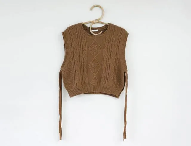 side cut loose sleeveless sweater knitted Vintage wool vest