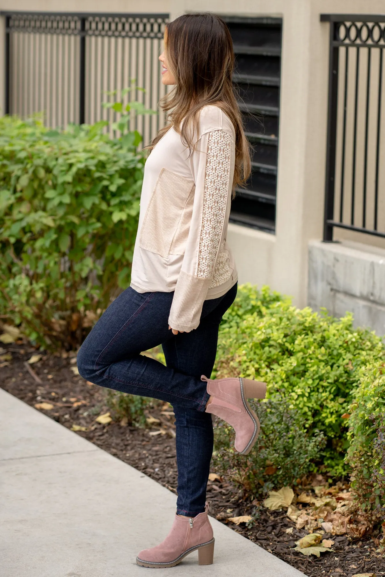 V-Neck Long Sleeve Floral Contrast Top